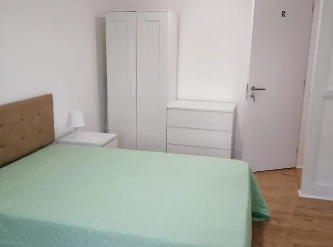 Prázdninový dům 4-as Moradias Centro Guimarães